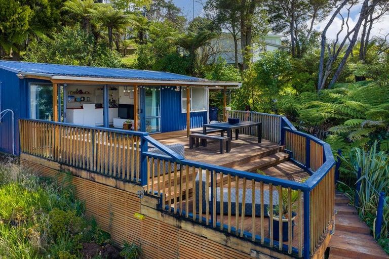 Photo of property in 3 Cambrae Road, Raglan, 3225