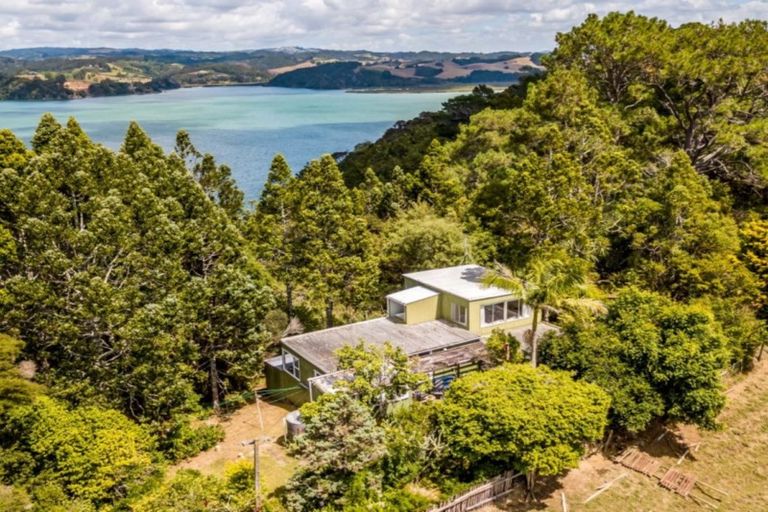 Photo of property in 484 Ridge Road, Mahurangi East, Warkworth, 0982