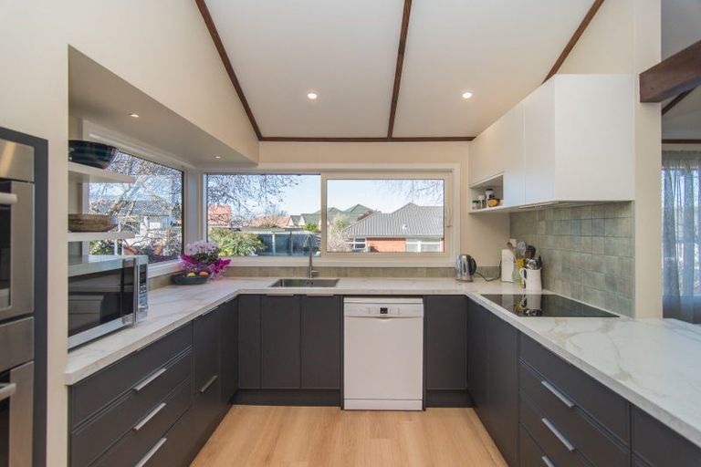 Photo of property in 16 Rowan Place, Gleniti, Timaru, 7910