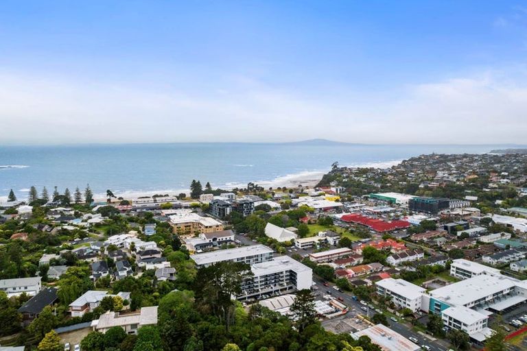 Photo of property in 104/25 Bute Road, Browns Bay, Auckland, 0630