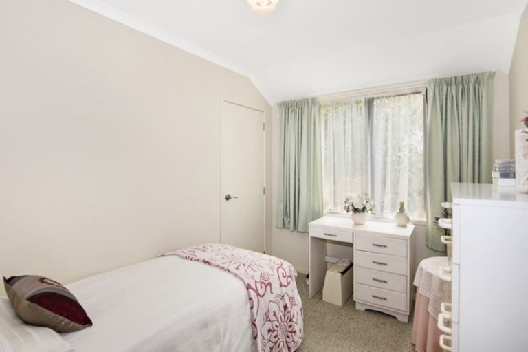 Photo of property in 19 Treeton Place, Wakefield, 7025