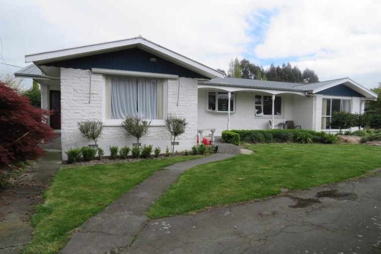 Photo of property in 9 Mckenzie Street, Geraldine, 7930
