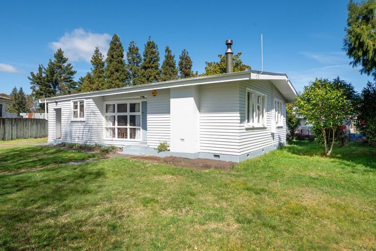 Photo of property in 28 Waipapa Road, Turangi, 3334