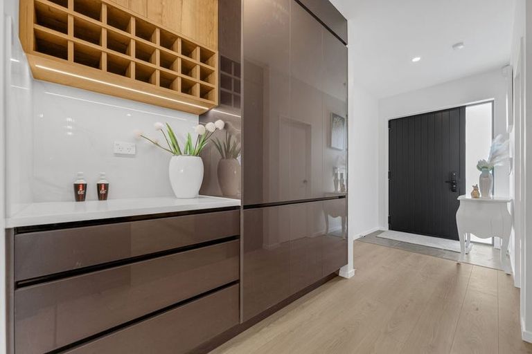 Photo of property in 5 Dolcetto Place, Pokeno, 2402