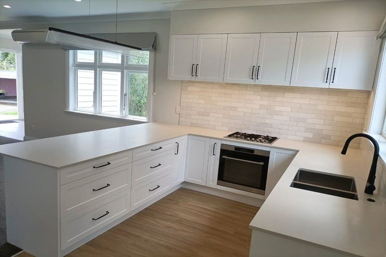 Photo of property in 40 Torridon Road, Miramar, Wellington, 6022