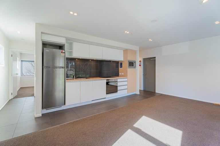 Photo of property in 2/193c Riccarton Road, Riccarton, Christchurch, 8041