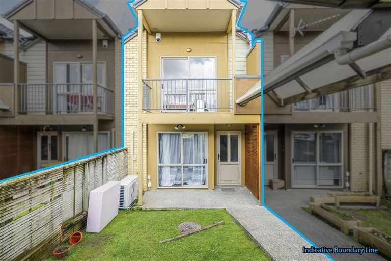 Photo of property in 18/94 Glengarry Road, Glen Eden, Auckland, 0602