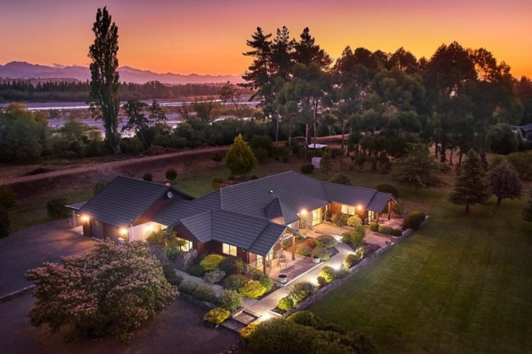 Photo of property in 423 Northbank Road, Kaituna, Blenheim, 7275