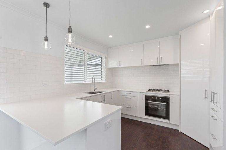 Photo of property in 11 Avon Place, Springvale, Whanganui, 4501