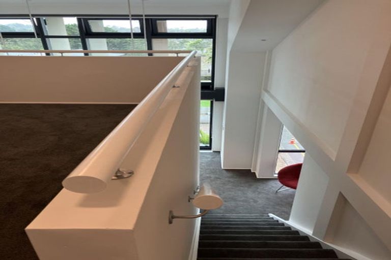 Photo of property in 1f/30 Westward Ho, Glen Eden, Auckland, 0602