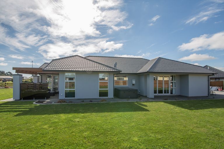 Photo of property in 2 Royston Common, West Melton, 7618