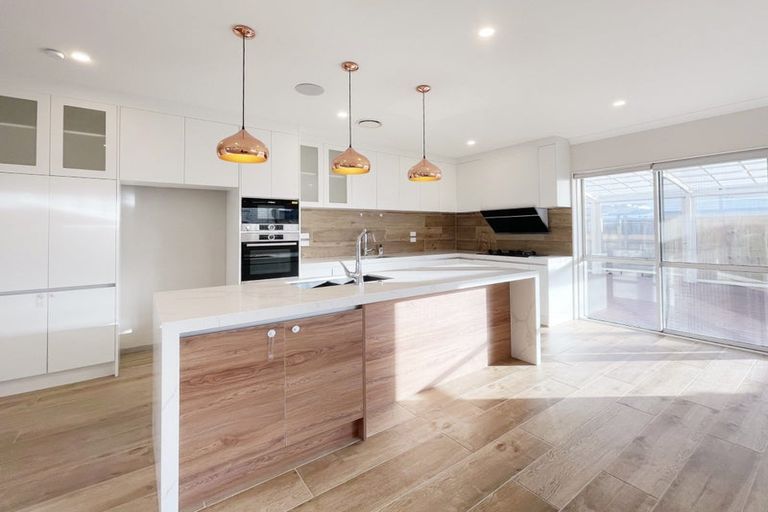 Photo of property in 8 Greenan Drive, Flat Bush, Auckland, 2019