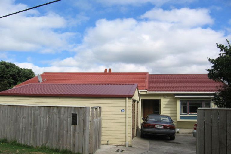 Photo of property in 17 Ira Street, Miramar, Wellington, 6022