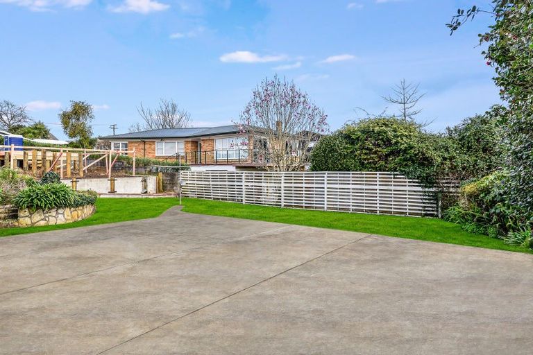 Photo of property in 99 Beerescourt Road, Beerescourt, Hamilton, 3200