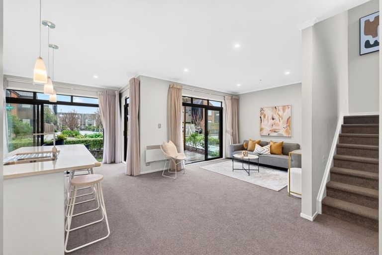 Photo of property in 2 Poaka Road, Hobsonville, Auckland, 0616