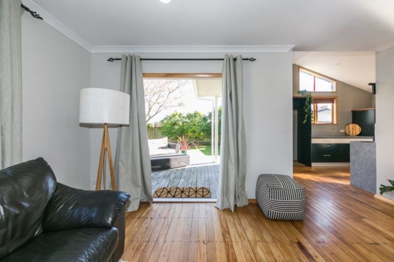 Photo of property in 112 Hapuku Street, Frimley, Hastings, 4120