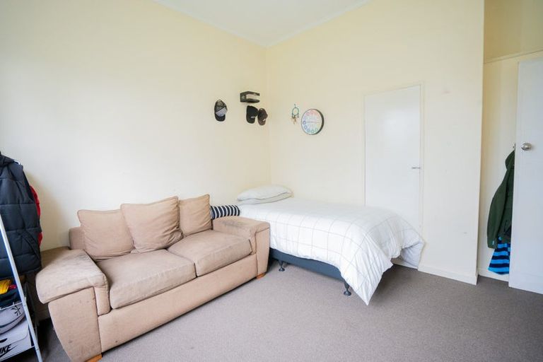 Photo of property in 32 Robertson Street, Richmond, Invercargill, 9810