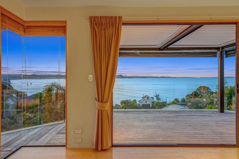 Photo of property in 50a Duncansby Road, Stanmore Bay, Whangaparaoa, 0932