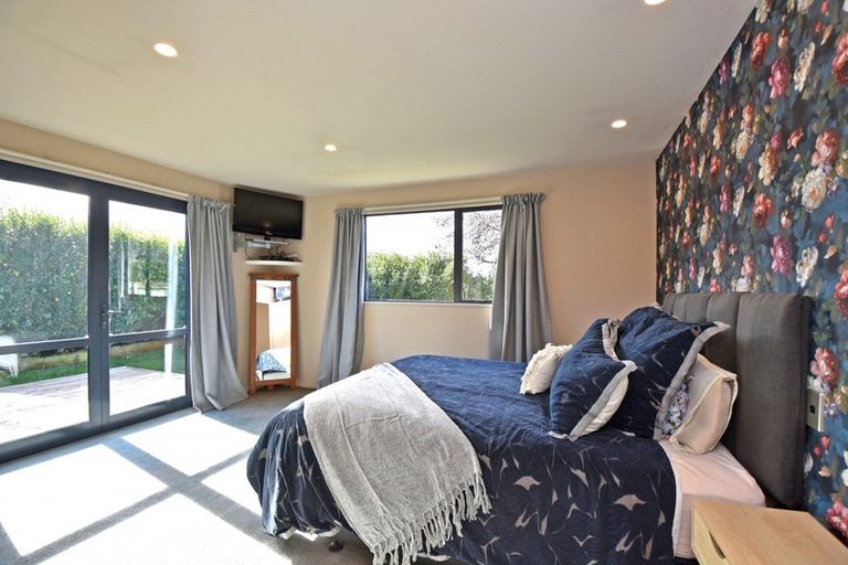 Photo of property in 135 Cunningham Crescent, Grasmere, Invercargill, 9810