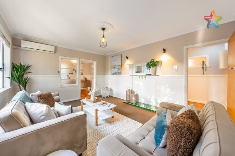 Photo of property in 41 Margaret Road, Raumati Beach, Paraparaumu, 5032