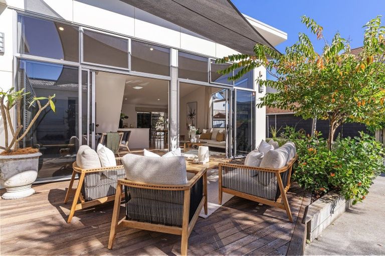 Photo of property in 96b Valley Road, Mount Maunganui, 3116