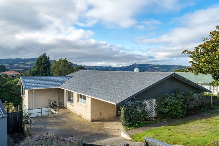 Photo of property in 72 Centennial Avenue, Helensburgh, Dunedin, 9010