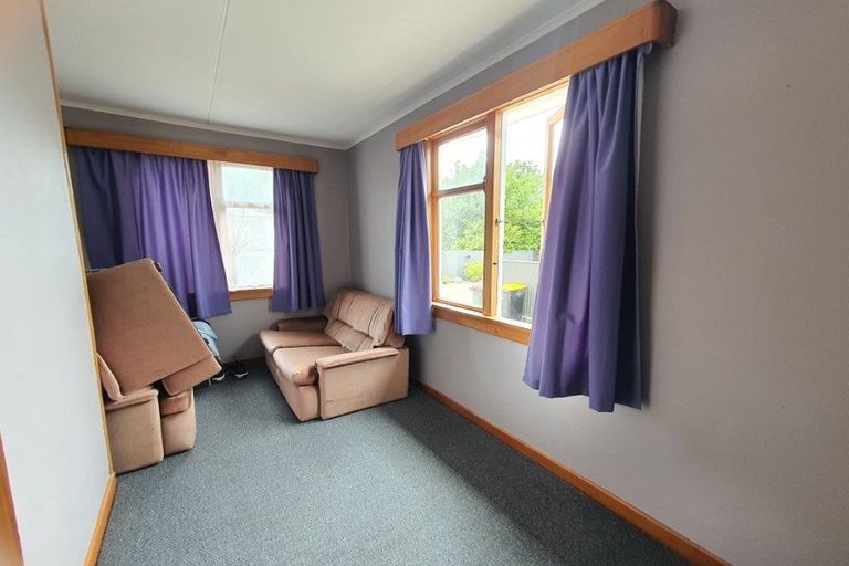 Photo of property in 23 Fraser Street, Waikiwi, Invercargill, 9810
