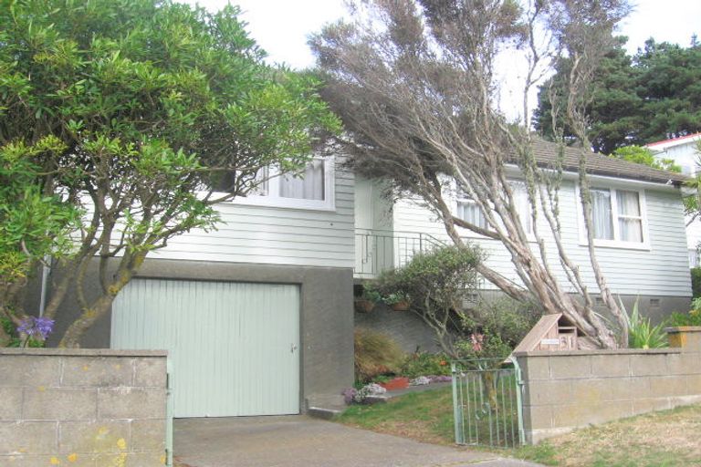 Photo of property in 31 Ahuriri Street, Strathmore Park, Wellington, 6022