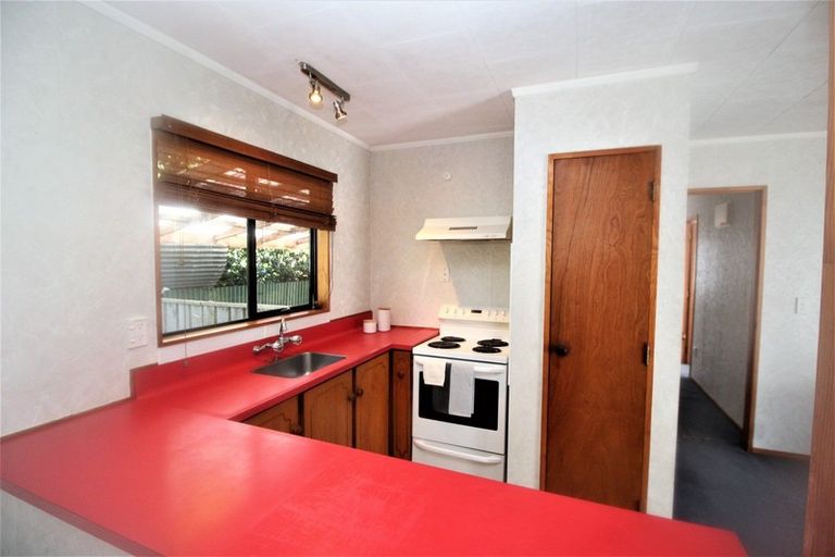 Photo of property in 129 Mclean Street, Woodville, 4920