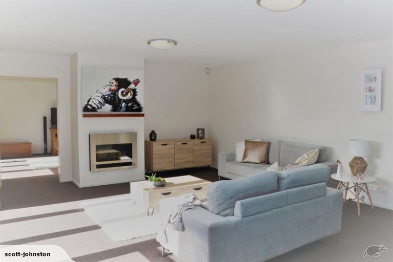 Photo of property in 10 East Ellington Drive, Mairehau, Christchurch, 8052