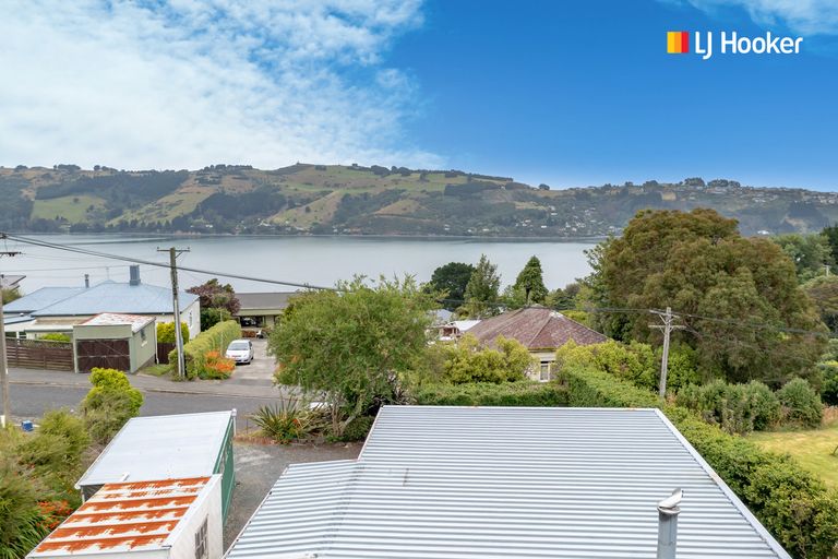 Photo of property in 31 Kauri Street, Ravensbourne, Dunedin, 9022