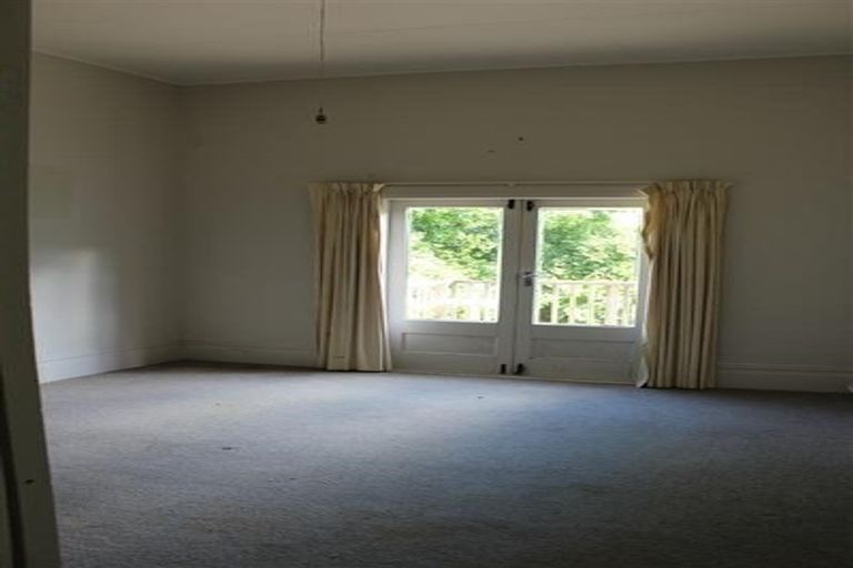 Photo of property in 33 Nairn Street, Mount Cook, Wellington, 6011
