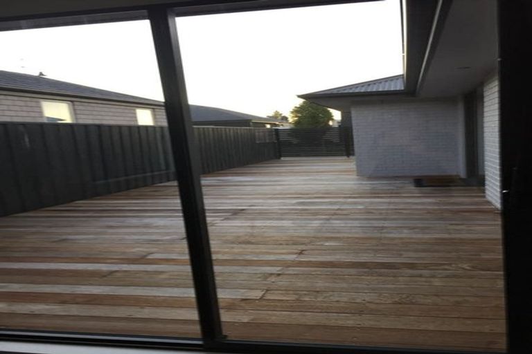 Photo of property in 18 Aroha Street, Pegasus, 7612