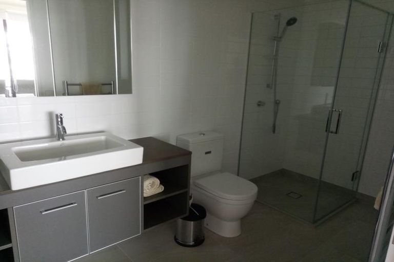 Photo of property in 407/7 Humber Street, Pandora, Napier, 4110