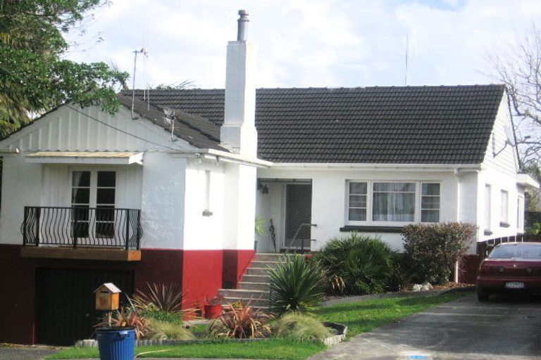 Photo of property in 18 Bernard Street, Avenues, Whangarei, 0110