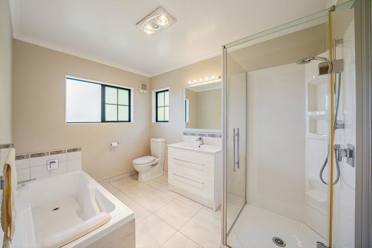 Photo of property in 111b Bradey Road, Pauatahanui, Porirua, 5381