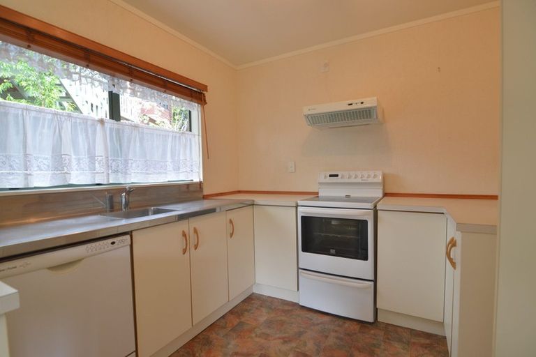 Photo of property in 20a Armagh Road, Blockhouse Bay, Auckland, 0600