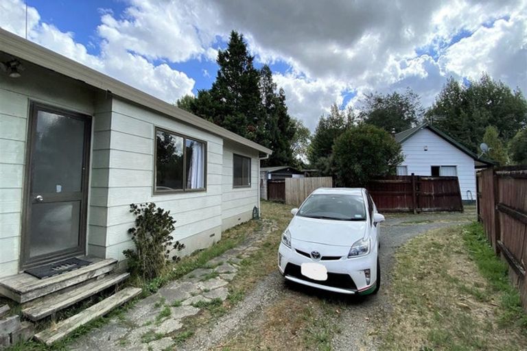 Photo of property in 17 Manor Place, Bader, Hamilton, 3206