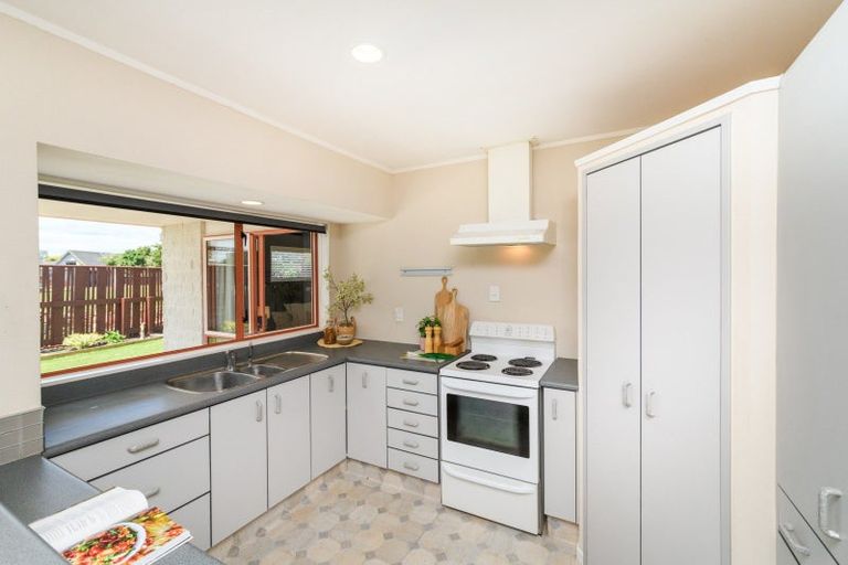Photo of property in 14 Tui Mill Grove, Feilding, 4702