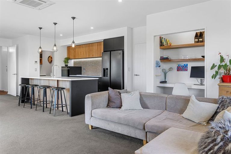 Photo of property in 9 Westpark Boulevard, Rangiora, 7400