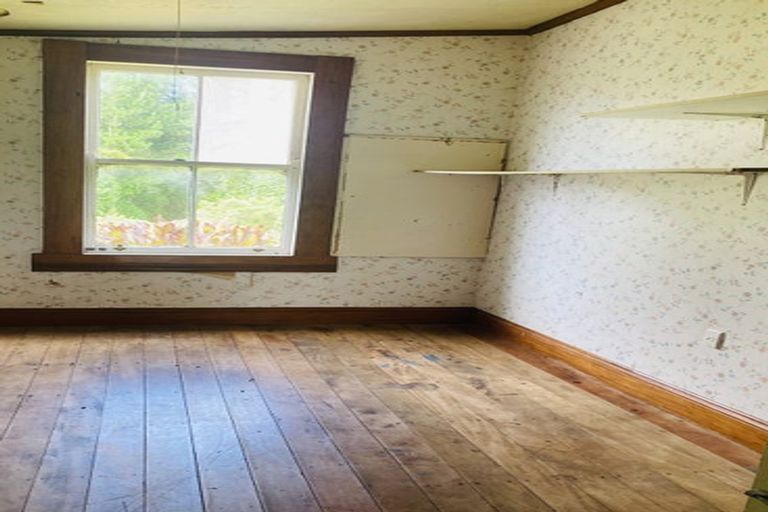 Photo of property in Waipiro Road, Te Puia Springs, Tokomaru Bay, 4079