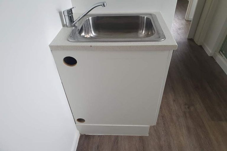 Photo of property in 8 Mangarau Crescent, Havelock North, 4130