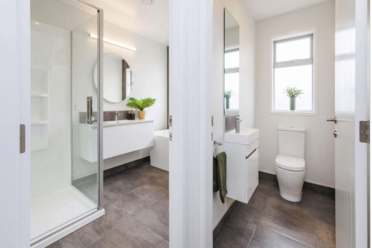 Photo of property in 1 Silverleaf Way, Kinloch, 3377