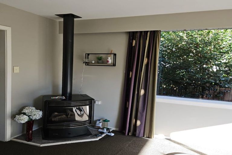 Photo of property in 2/44c Bowenvale Avenue, Cashmere, Christchurch, 8022