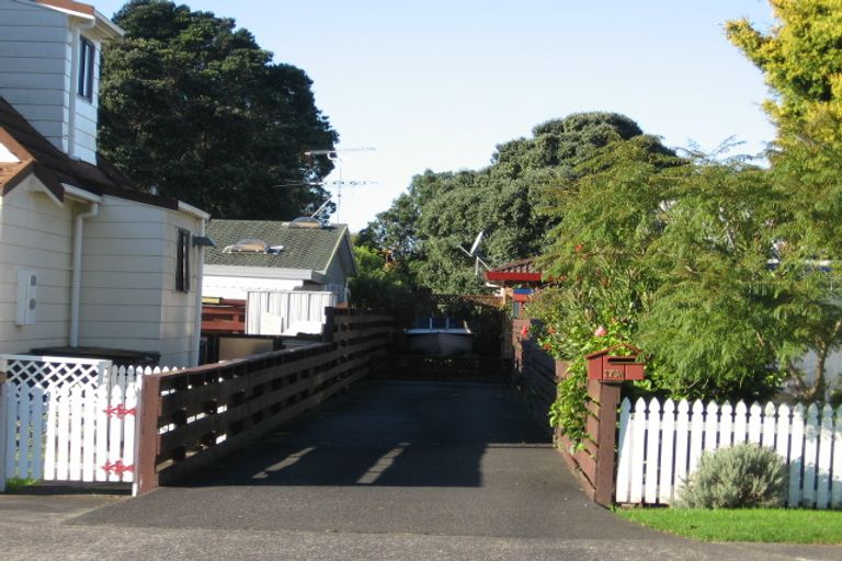 Photo of property in 175a Centreway Road, Orewa, 0931