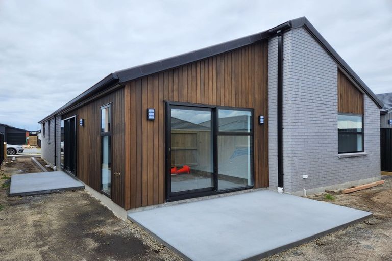 Photo of property in 8 Empire Crescent, Papamoa, 3118