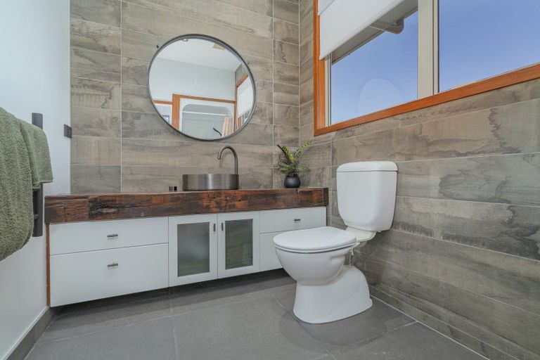 Photo of property in 68 Kanuka Rise, Albert Town, Wanaka, 9305