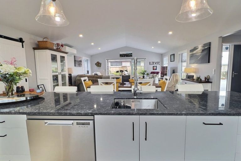 Photo of property in 36 Wai Terrace, Wharewaka, Taupo, 3330