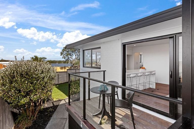 Photo of property in 39 Stanmore Bay Road, Stanmore Bay, Whangaparaoa, 0932