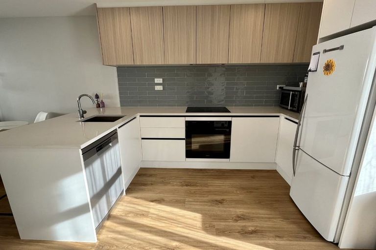 Photo of property in 12 Hinonga Loop, Silverdale, 0932